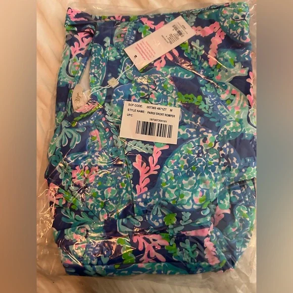 NWT Lilly Pulitzer *Hard to Find Print* Parigi Skort Romper, Size Medium - Picture 7 of 15